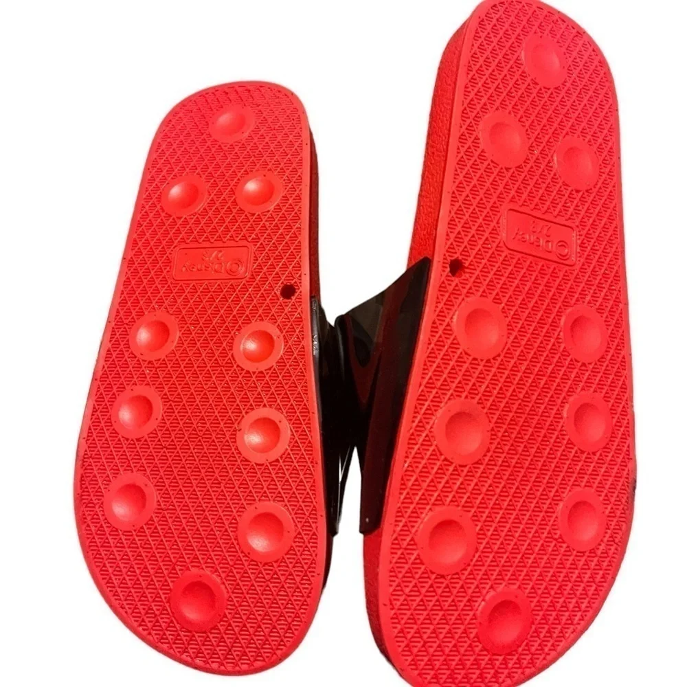 EUC Disney Store Minnie Rocks the Dots Sliders Sz 2/3